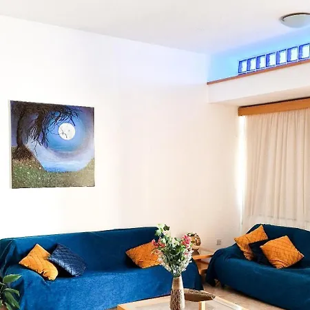 Explore Nature House *